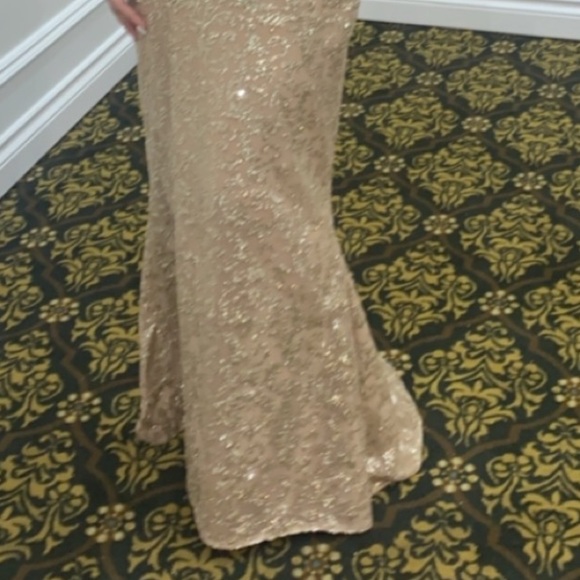 Elegant Gold long sleeve PS dress size US 10 - Picture 5 of 5